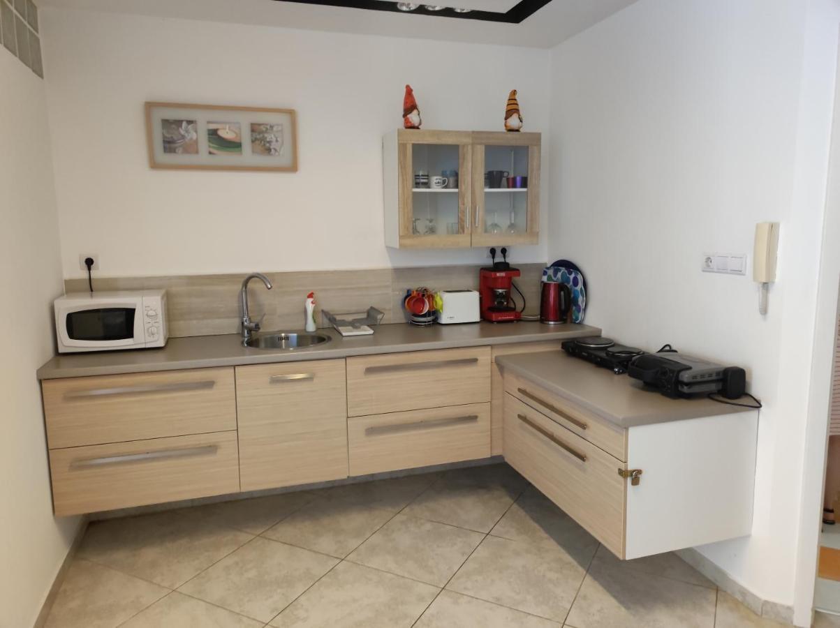 City Center Apartman Zalaegerszeg Exterior foto